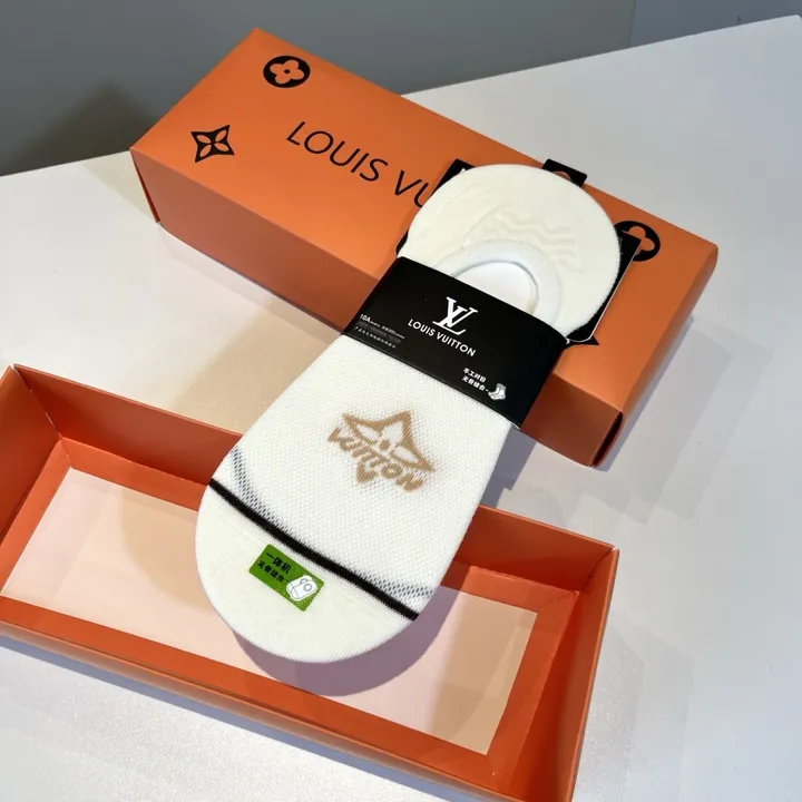 スーパーコピー ルイヴィトン 靴下