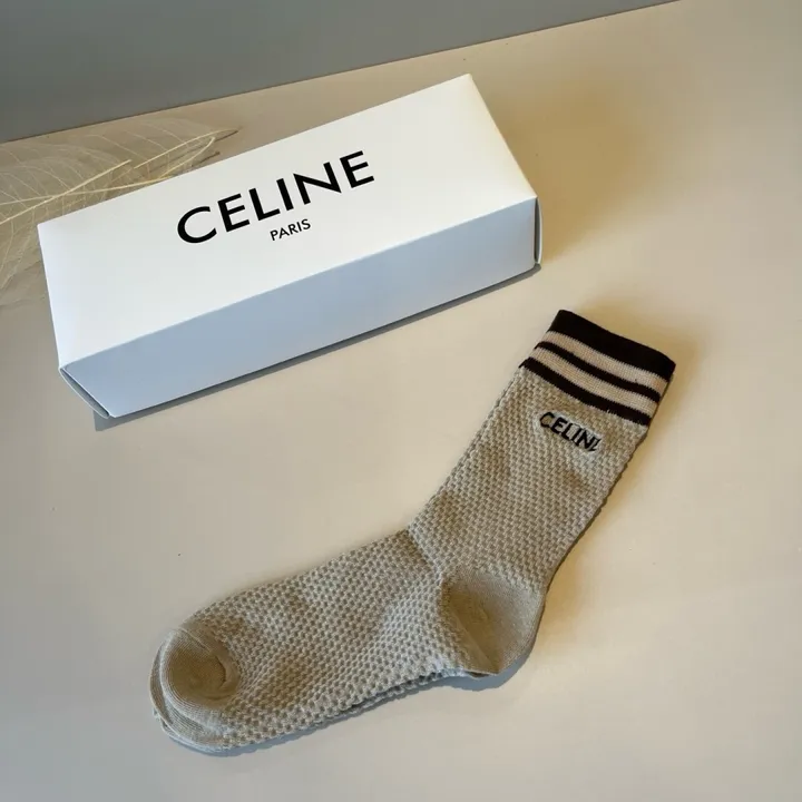 スーパーコピー セリーヌ 靴下