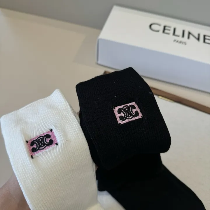 スーパーコピー セリーヌ 靴下