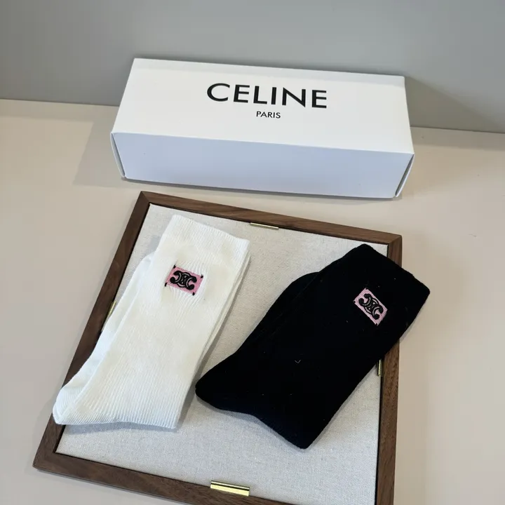 スーパーコピー セリーヌ 靴下