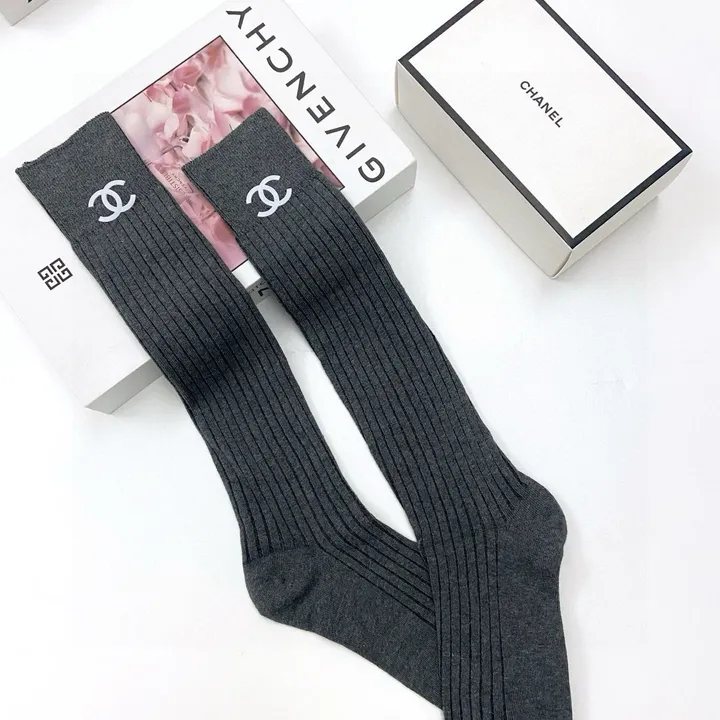 スーパーコピー シャネル 靴下