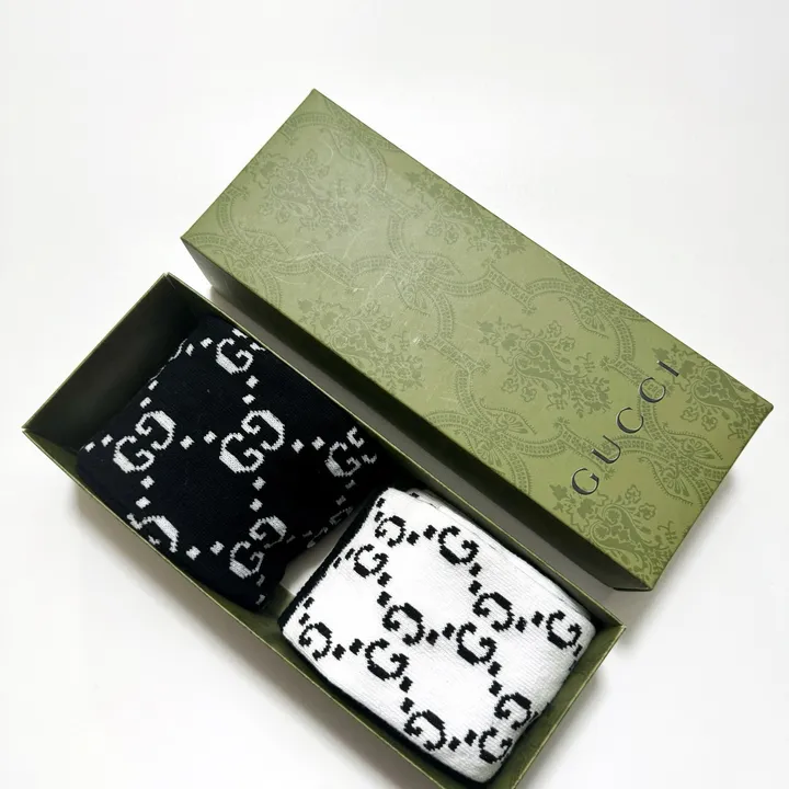 スーパーコピー グッチ 靴下