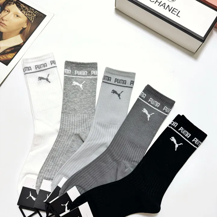 スーパーコピー プーマ 靴下
