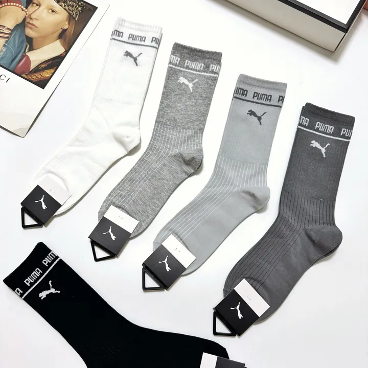 スーパーコピー プーマ 靴下