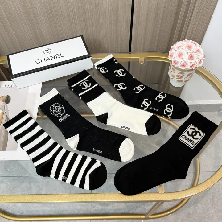 スーパーコピー シャネル 靴下