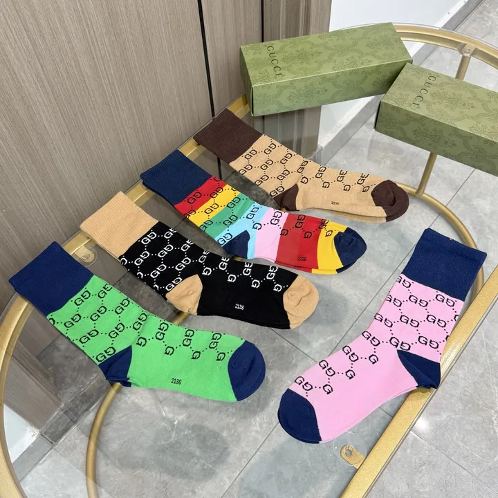 スーパーコピー グッチ 靴下