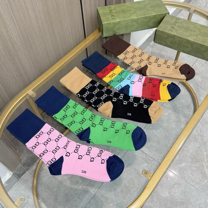 スーパーコピー グッチ 靴下