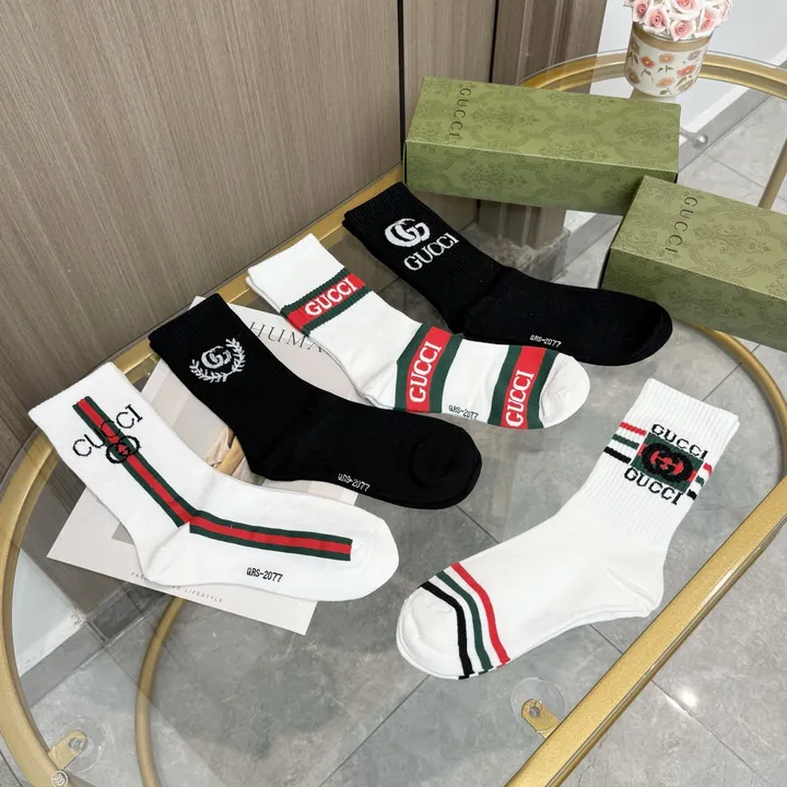 スーパーコピー グッチ 靴下