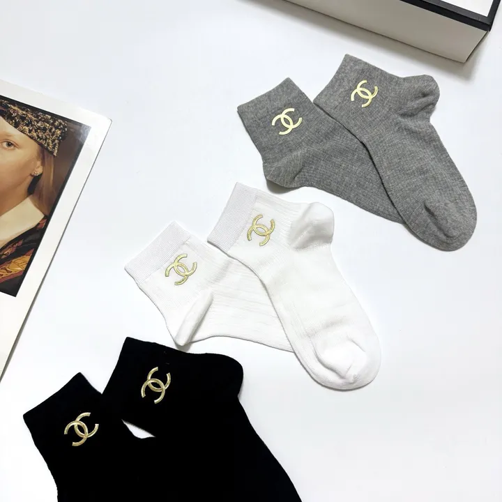 スーパーコピー シャネル 靴下