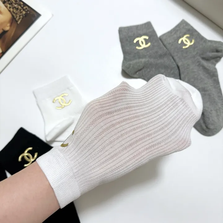 スーパーコピー シャネル 靴下