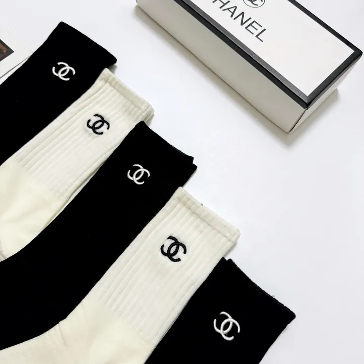 スーパーコピー シャネル 靴下