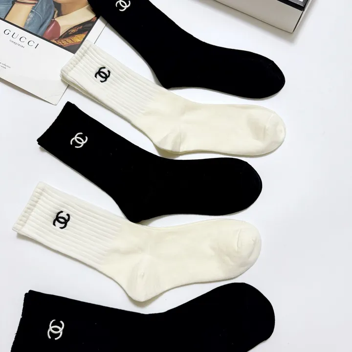 スーパーコピー シャネル 靴下