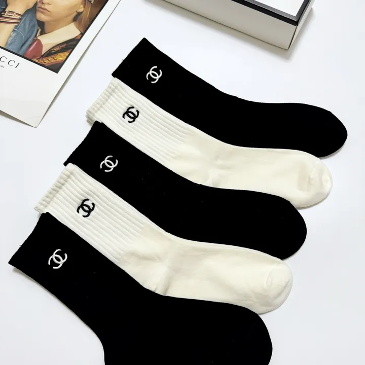 スーパーコピー シャネル 靴下