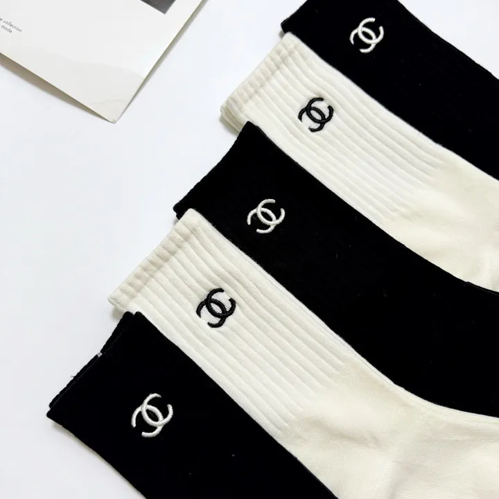 スーパーコピー シャネル 靴下