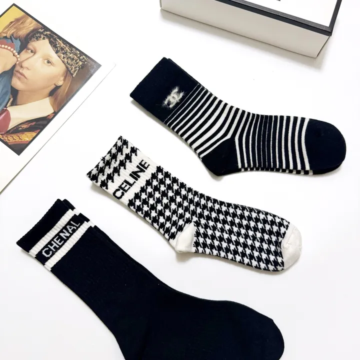 スーパーコピー シャネル 靴下