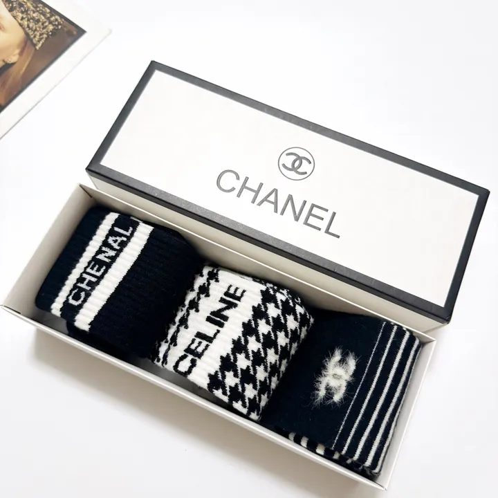 スーパーコピー シャネル 靴下