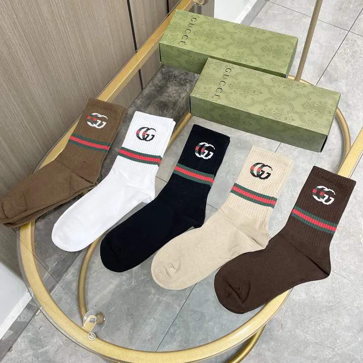 スーパーコピー グッチ 靴下