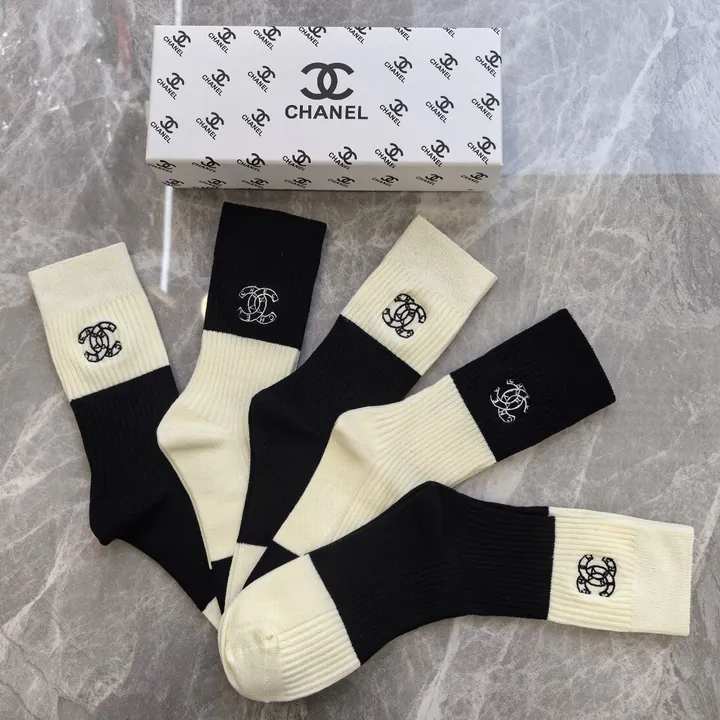 スーパーコピー シャネル 靴下