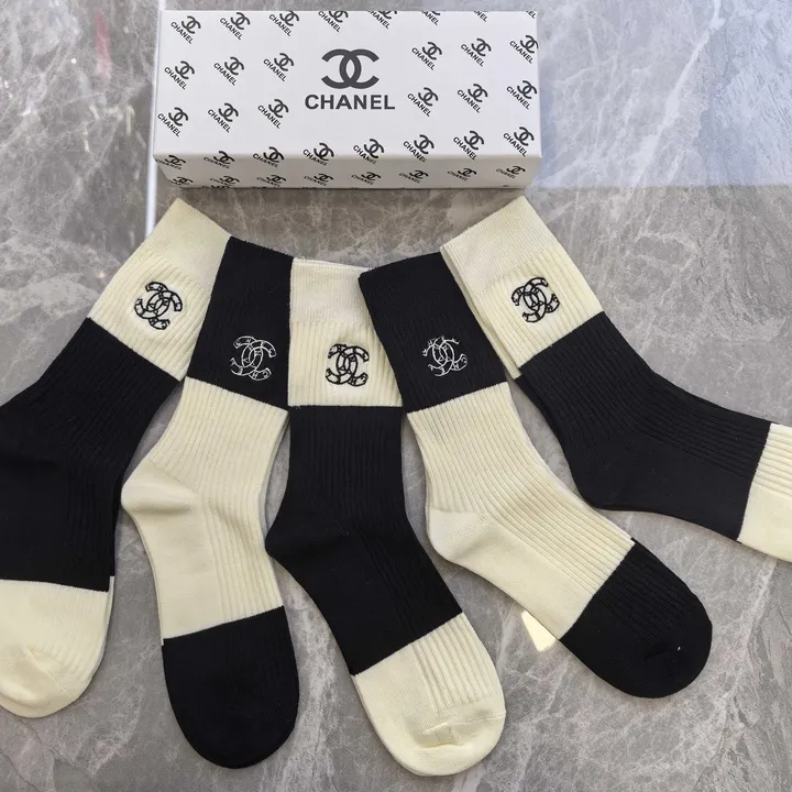スーパーコピー シャネル 靴下