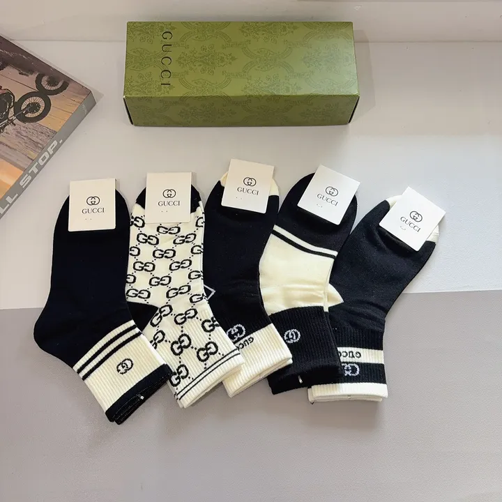 スーパーコピー グッチ 靴下