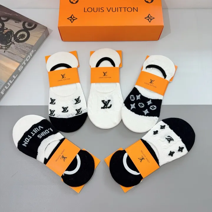 スーパーコピー ルイヴィトン 靴下