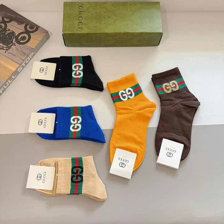 スーパーコピー グッチ 靴下