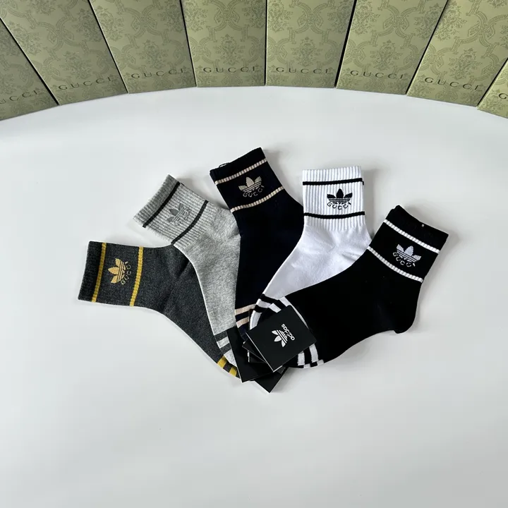 スーパーコピー グッチ 靴下