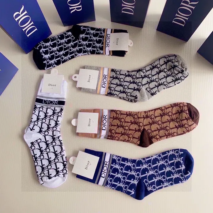 スーパーコピー ディオール 靴下