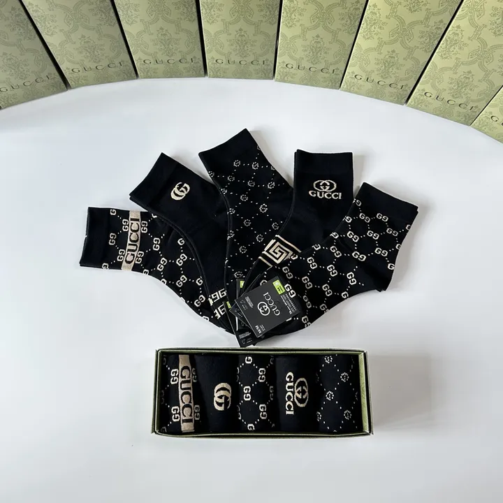 スーパーコピー グッチ 靴下