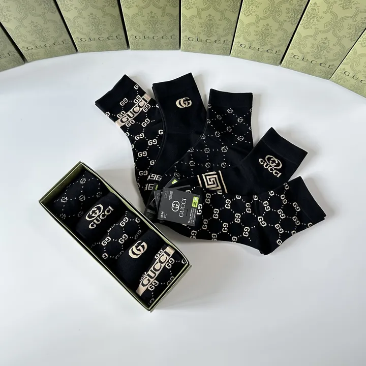 スーパーコピー グッチ 靴下