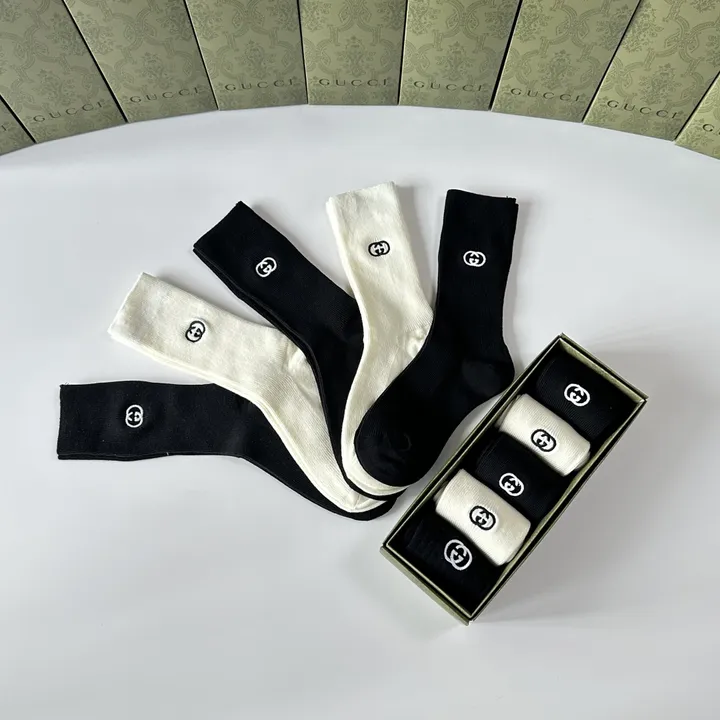 スーパーコピー グッチ 靴下