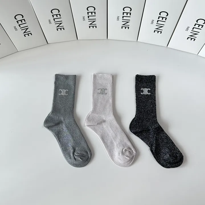 スーパーコピー ディオール 靴下