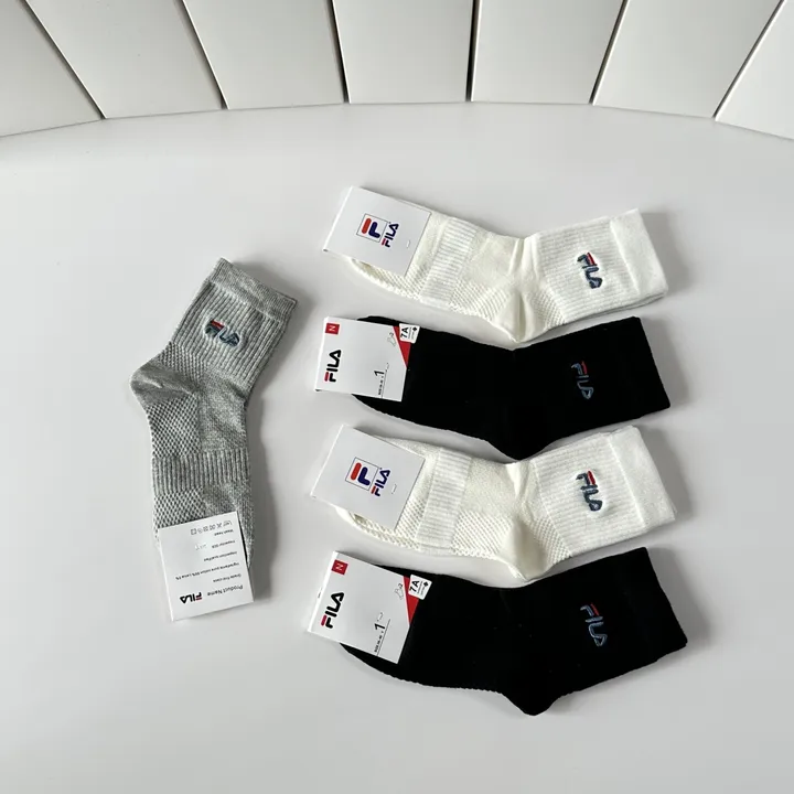 スーパーコピー アディダス 靴下