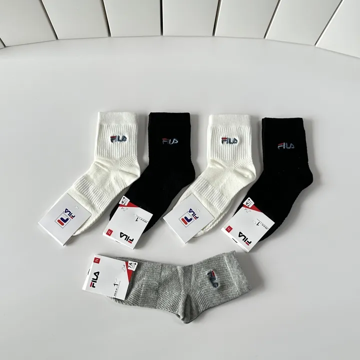 スーパーコピー アディダス 靴下