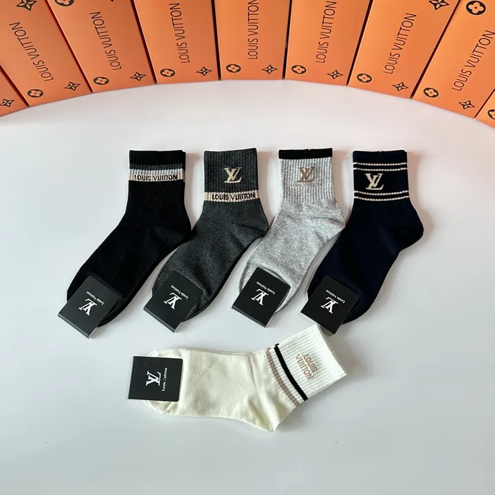 スーパーコピー バレンシアガ 靴下