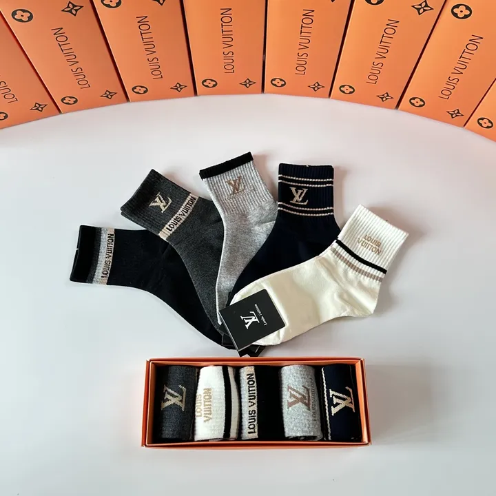 スーパーコピー バレンシアガ 靴下