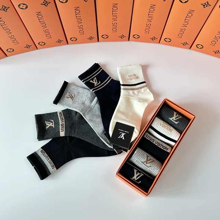 スーパーコピー バレンシアガ 靴下