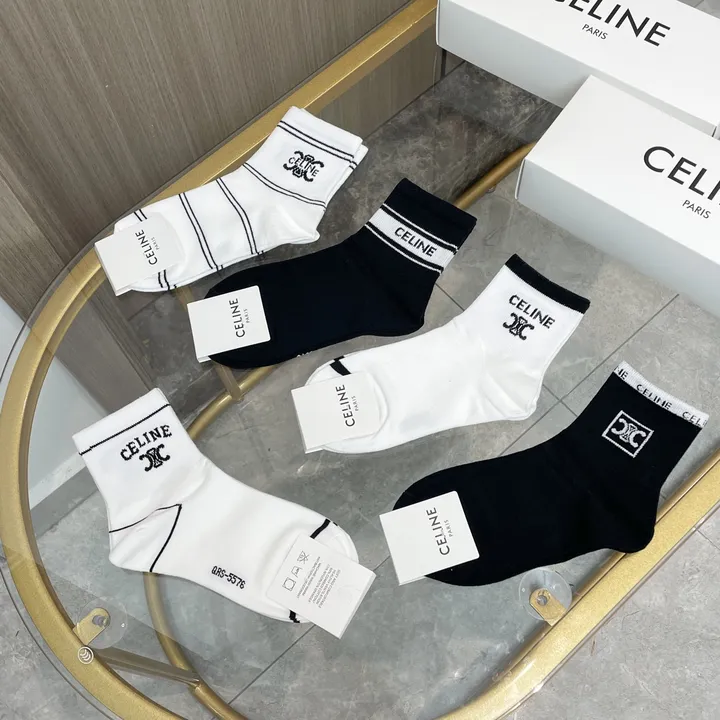 スーパーコピー ディオール 靴下