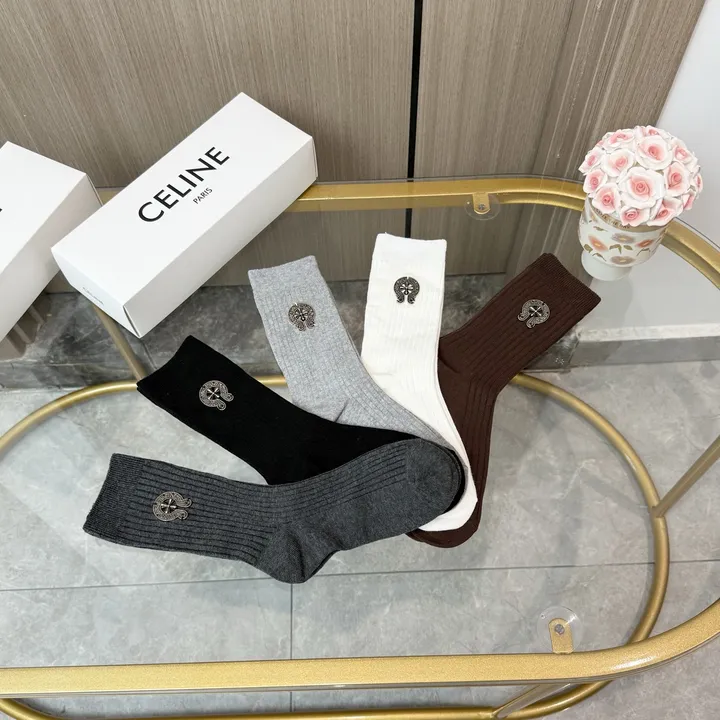 スーパーコピー クロムハーツ 靴下