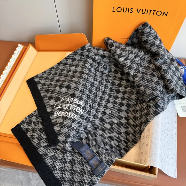 スーパーコピー ルイヴィトン 靴下