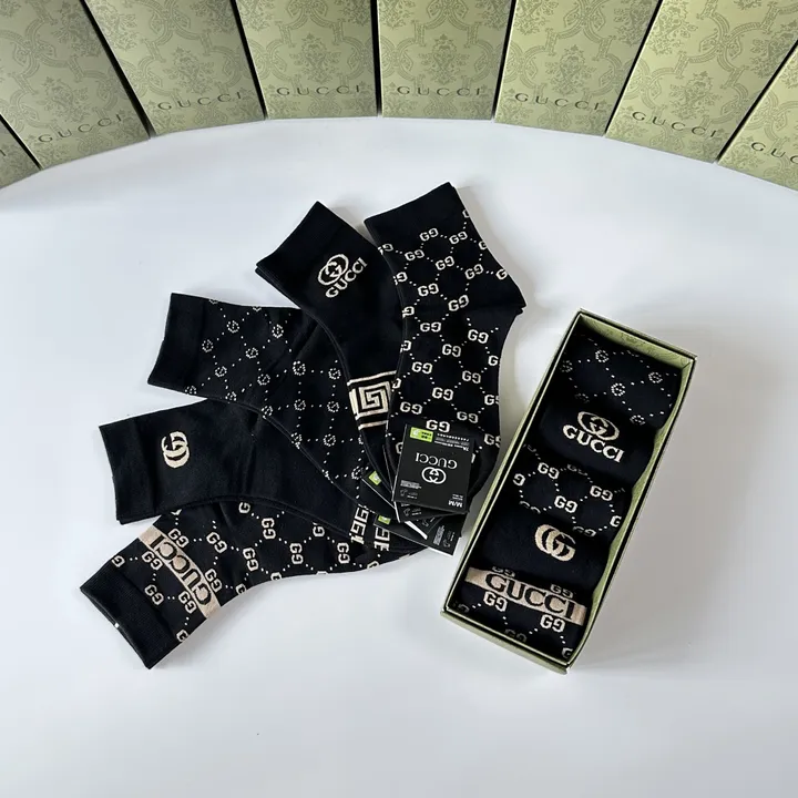 スーパーコピー グッチ 靴下