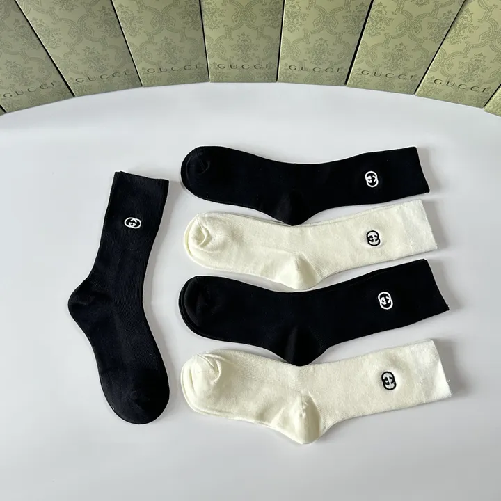 スーパーコピー グッチ 靴下