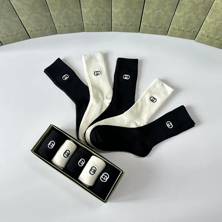 スーパーコピー グッチ 靴下