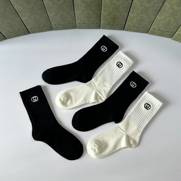 スーパーコピー グッチ 靴下