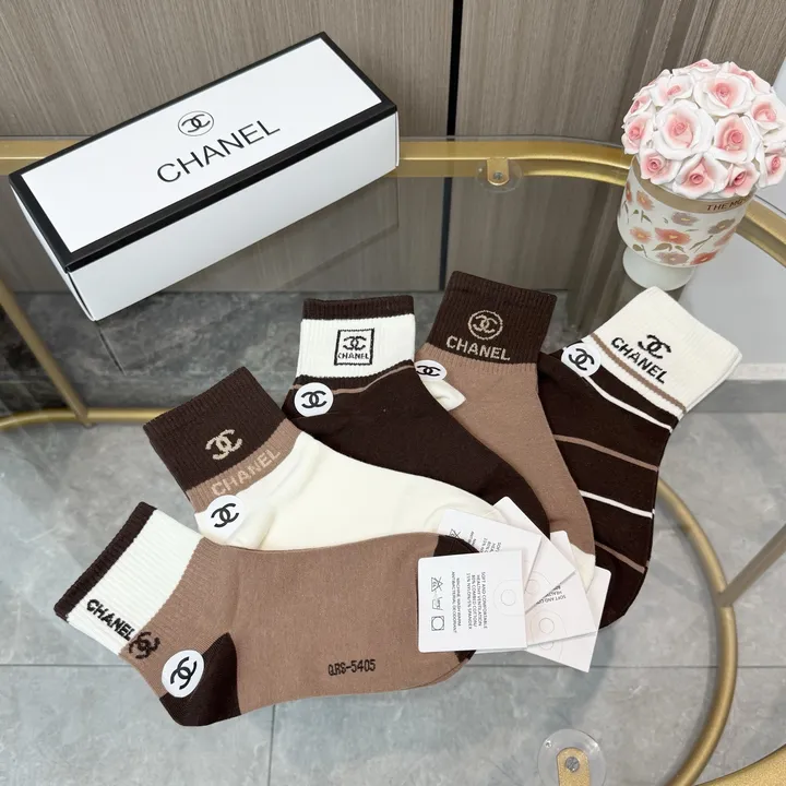 スーパーコピー シャネル 靴下