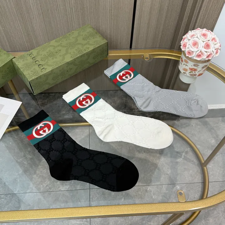スーパーコピー グッチ 靴下