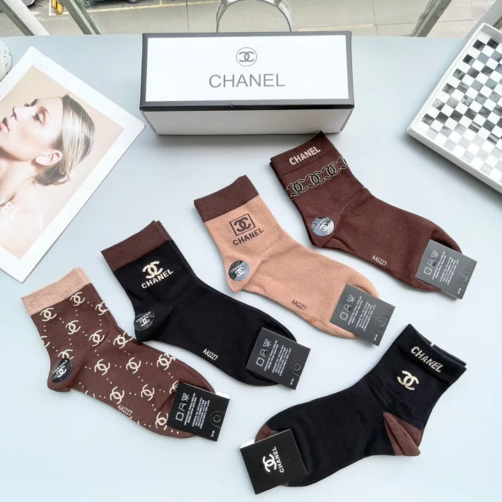 スーパーコピー シャネル 靴下