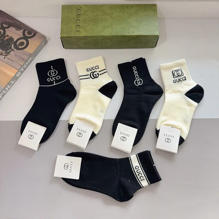 スーパーコピー グッチ 靴下
