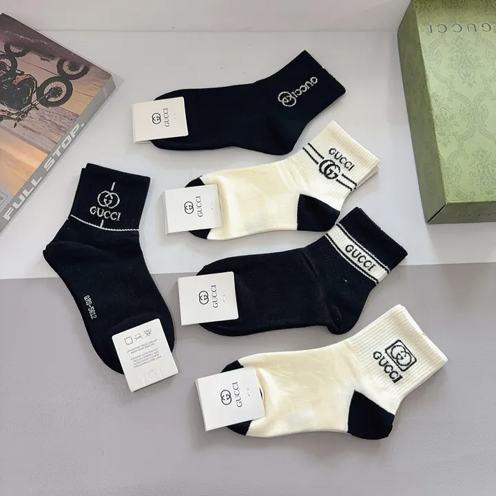 スーパーコピー グッチ 靴下