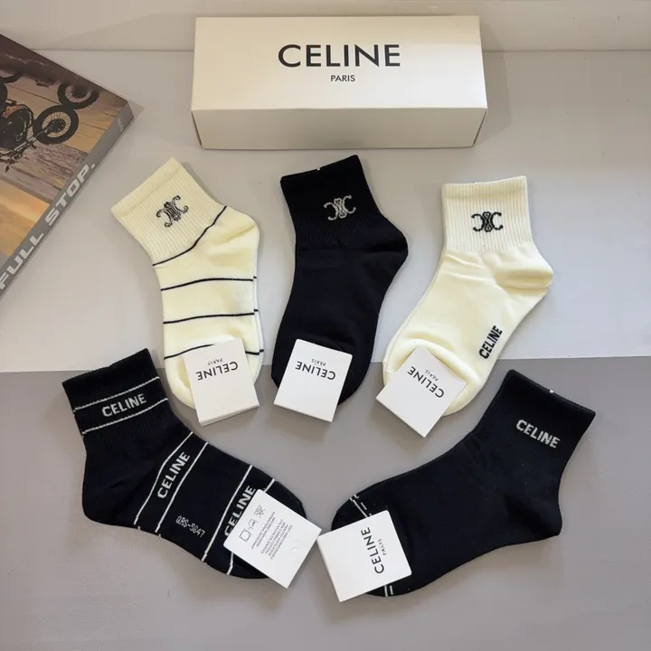 スーパーコピー ディオール 靴下